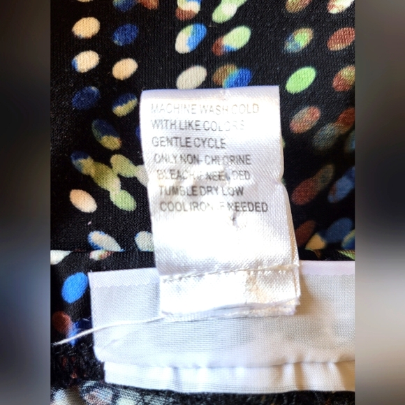 4 for $30 🌈 NorthStyle flowing multi-color dress pants size 1X - Picture 7 of 7